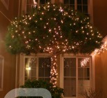 Украшение дерева к новому году гирляндой String Lite  » Кликните для увеличения ->
