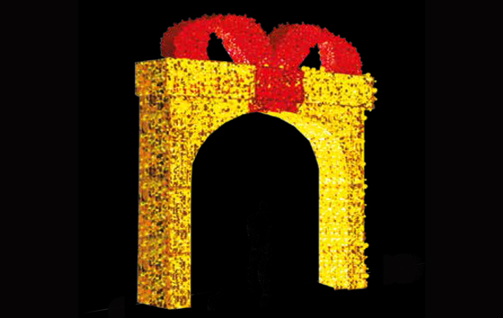 Изготовление светодиодных конструкций и инсталляций. Светодиодная инсталяция из гирлянд - Арка